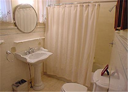 פרובידנס Edgewood Manor Inn Bed And Breakfast חדר תמונה