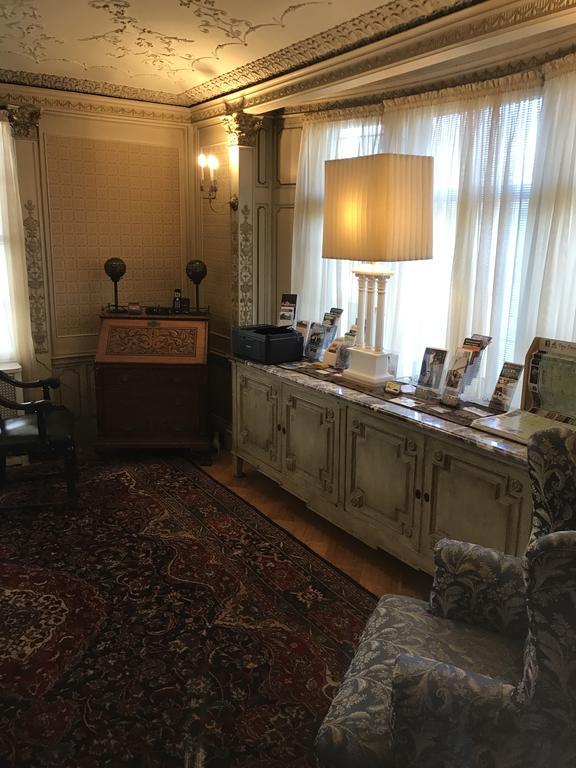 פרובידנס Edgewood Manor Inn Bed And Breakfast מראה חיצוני תמונה